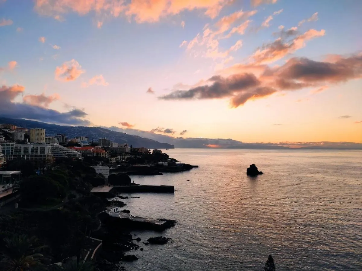 Apartamento Do Mar E Lua Funchal  Portugal